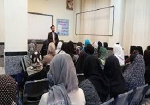 آموزش 3 هزار و 400 مددجو در کانون ولایت سنندج