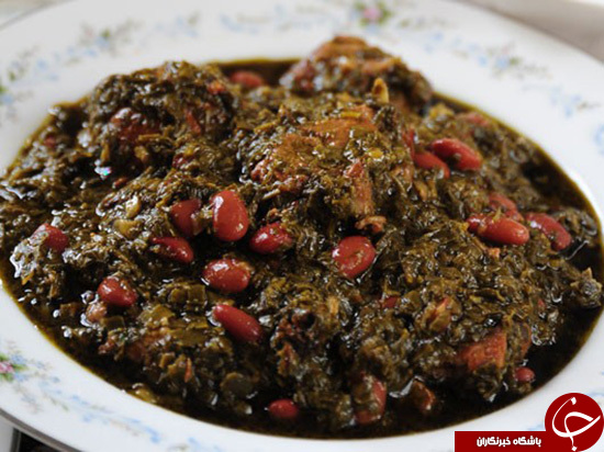طرز تهیه خورش قورمه سبزی نذری+عکس