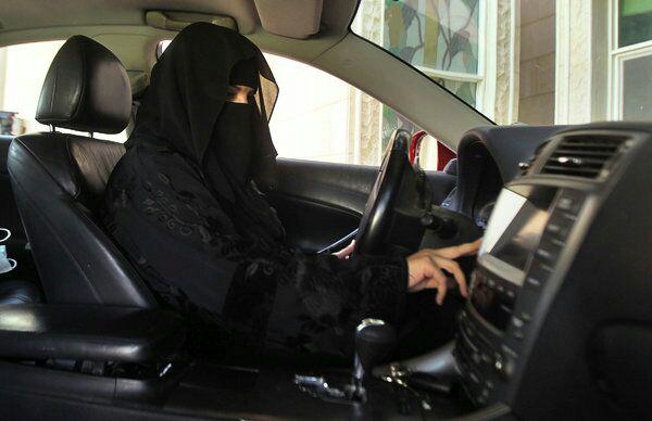دلیل سنت&zwnj;شکنی&zwnj;های اخیر عربستان درباره زنان چیست؟+ تصاویر