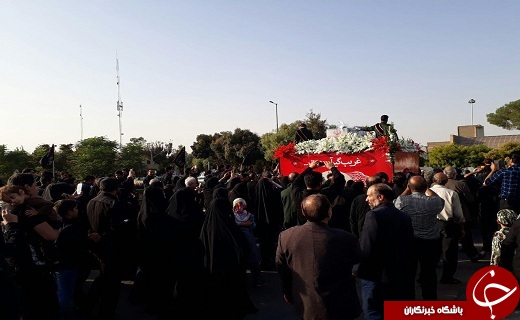 ورود پیکر شهید حججی به اصفهان+تصاویر