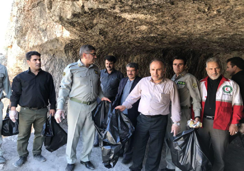 برگزاری مراسم روزجهانی غار پاک در غارکوگان پلدختر