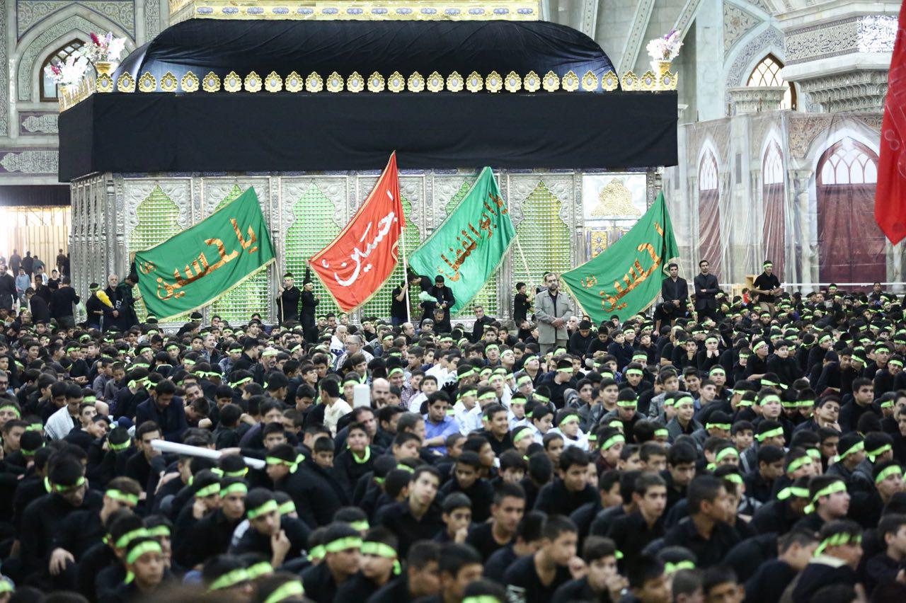 همایش بزرگ احلی من العسل با حضور نوجوانان در حرم مطهر امام خمینی (ره) برگزار شد همایش بزرگ احلی من العسل با حضور نوجوانان در حرم مطهر امام خمینی (ره) برگزار شد