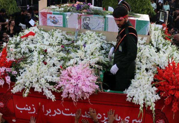 شهادت محسن، تصویری نزدیک از شهادت امام حسین(ع) است/به رییس جمهور آمریکا توصیه می کنیم هرکسی از موشک های ما می ترسد به پناهگاه برود