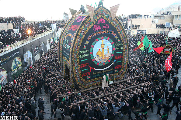 آیین نخل گردانی با قدمتی 400 ساله در جاجرم + تصاویر