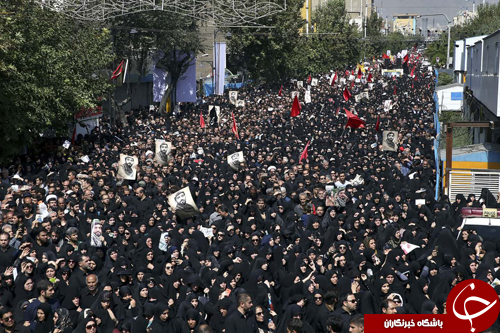 تصاویر روز: از دعوا در پارلمان اوگاندا تا توله پلنگ های ایرانی در مجارستان تصاویر روز: از دعوا در پارلمان اوگاندا تا توله پلنگ های ایرانی در مجارستان