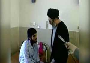 فیلمی دیده نشده از دیدار رهبر انقلاب با جانبازان شیمیایی در بیمارستان