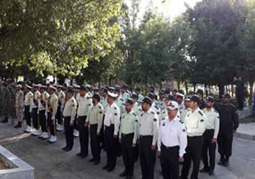 مراسم صبحگاه مشترک نیروهای نظامی و انتظامی دورود در گلزار شهدا برگزار شد + تصاویر مراسم صبحگاه مشترک نیروهای نظامی و انتظامی دورود در گلزار شهدا برگزار شد + تصاویر