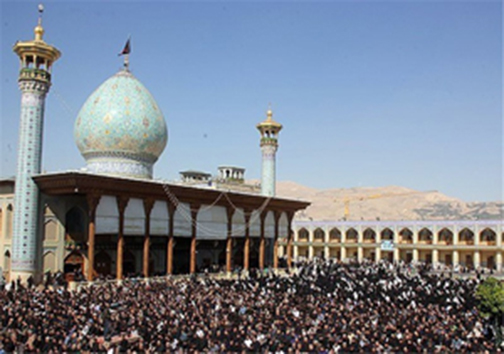 مرگ راکب موتورسیکلت در تصادف محور استهبان/تمایل به استعفاء از ریاست دانشگاه علوم پزشکی شیراز/ورود قطار گردشگری بین المللی هزار و یک شب