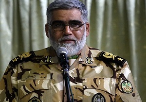 رزمندگان جبهه تربیت یافتگان مکتب امام حسین (ع) بودند