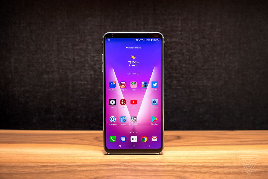تاریخ عرضه گوشی V30 ال&zwnj;جی مشخص شد