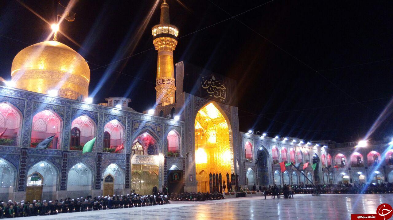 برگزاری آیین خطبه‌خوانی شب عاشورای حسینی در حرم رضوی+فیلم