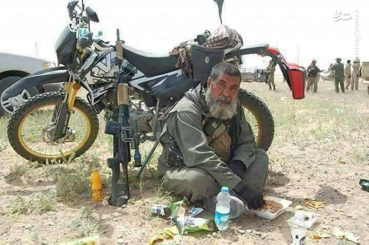 مرد مبارزی که ٣٢٢ داعشی را به جهنم فرستاد؛کیست؟+تصاویر