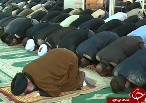 اقامه نماز ظهر عاشورا در  مصلای الغدیر شهر خرم آباد