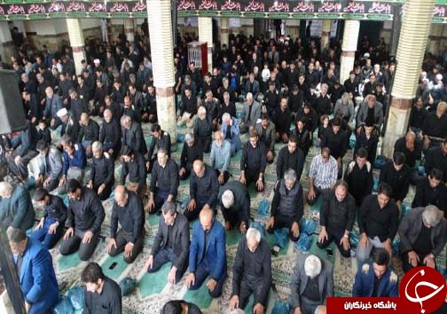 نماز ظهر عاشورا در الیگودرز اقامه شد