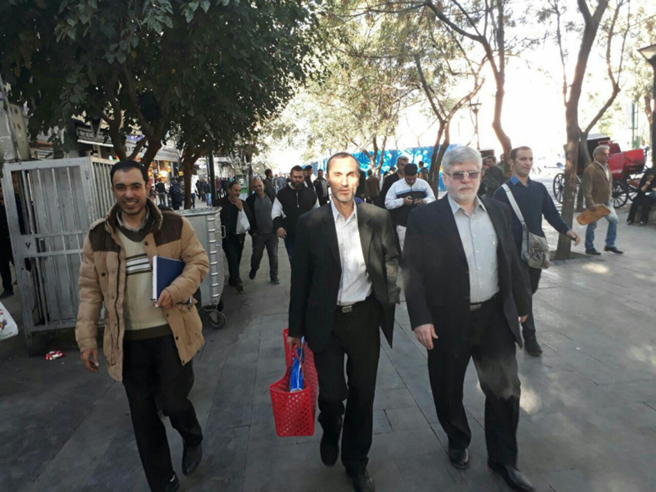 فیلمی عجیب از حاشیه دیروز دادگاه حمید بقایی
