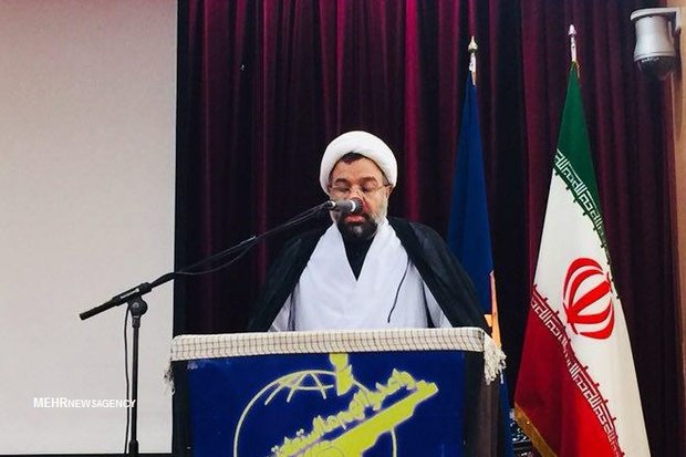 نیروی دریایی سپاه آمریکا را در خلیج فارس ذلیل کرده است
