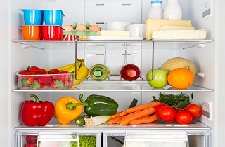 چگونه مواد غذایی را برای مدت طولانی تازه نگه‌ دارید؟