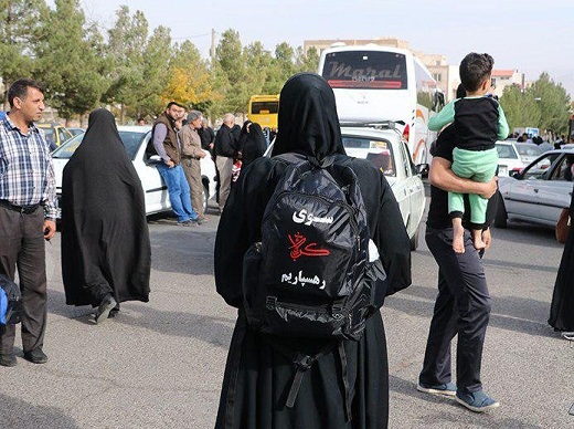 اعزام کاروان ۵۰۰ نفره زائران اربعین محلات به عراق + عکس