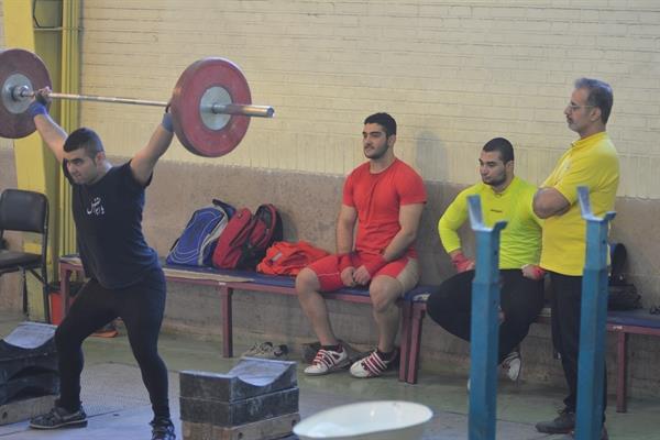 اردوی وزنه‌برداران نوجوان، از ۱۵ آبان آغاز می‌شود
