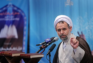 باید زمینه و فرهنگ اصفهان را بیشتر بشناسم