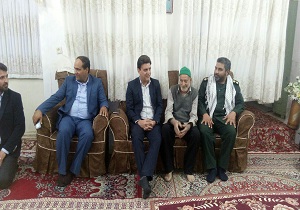 دیدار مسئولان شهرستان خاتم با خانواده معظم شهدا