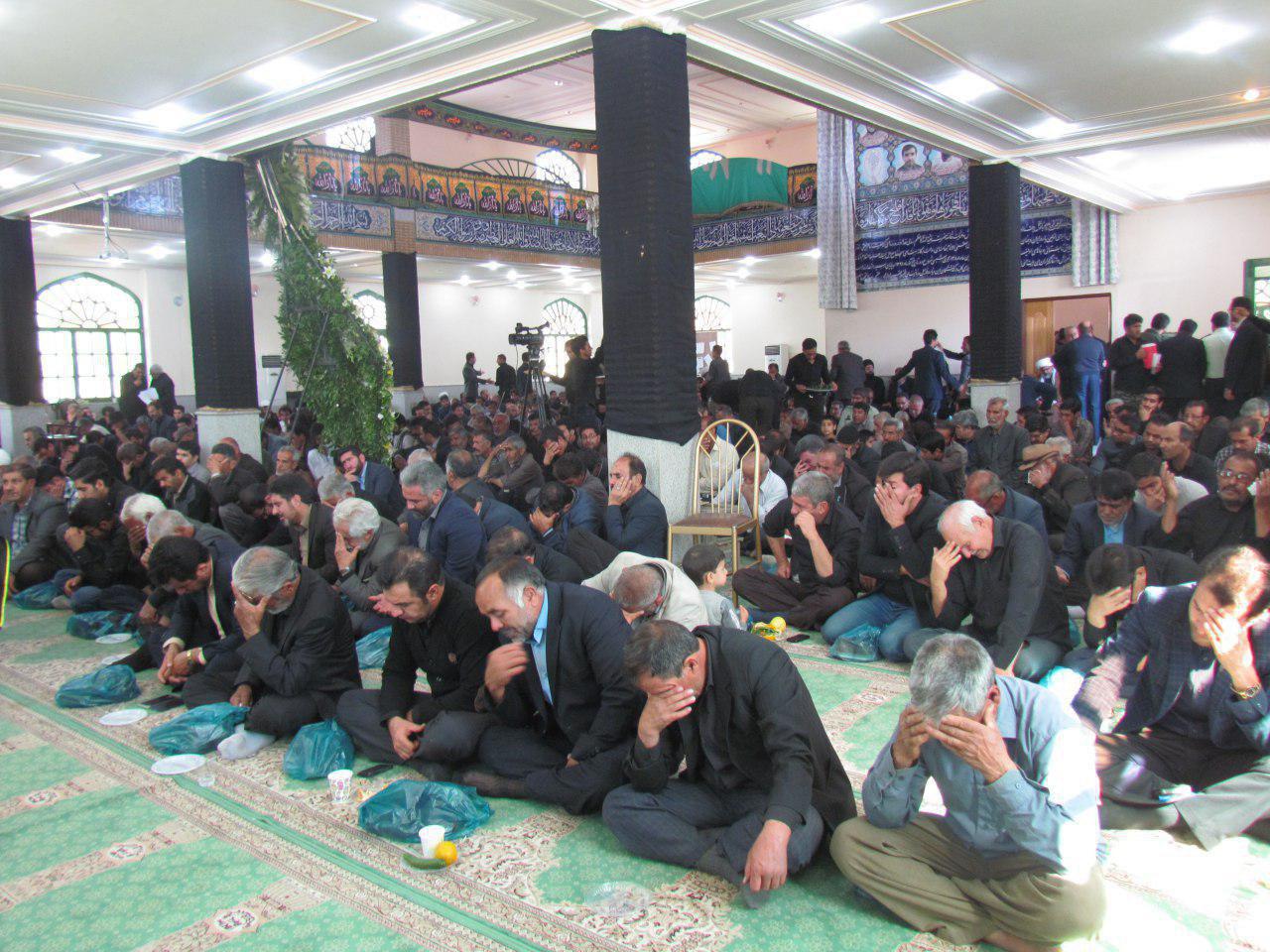برگزاری مجلس ترحیم پدر سردار سلیمانی در رابر کرمان