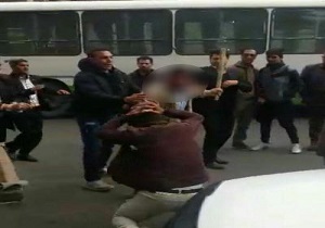 عذرخواهی سرپرست شهرداری میاندوآب از دستفروش