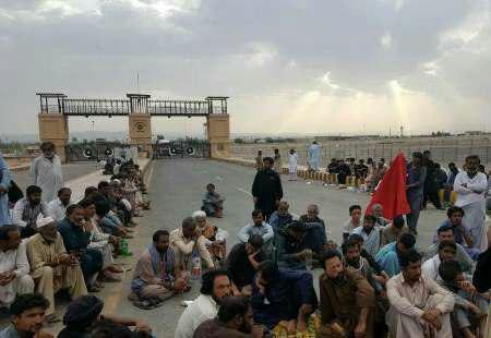 مشکل تردد زائران پاکستانی اربعین در مرز میرجاوه برطرف شد