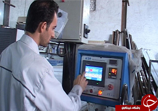 رقابت جوان کارآفرین لرستانی با کالای چینی / ساخت درب های ضد سرقت با مقاومت بالا + تصاویر