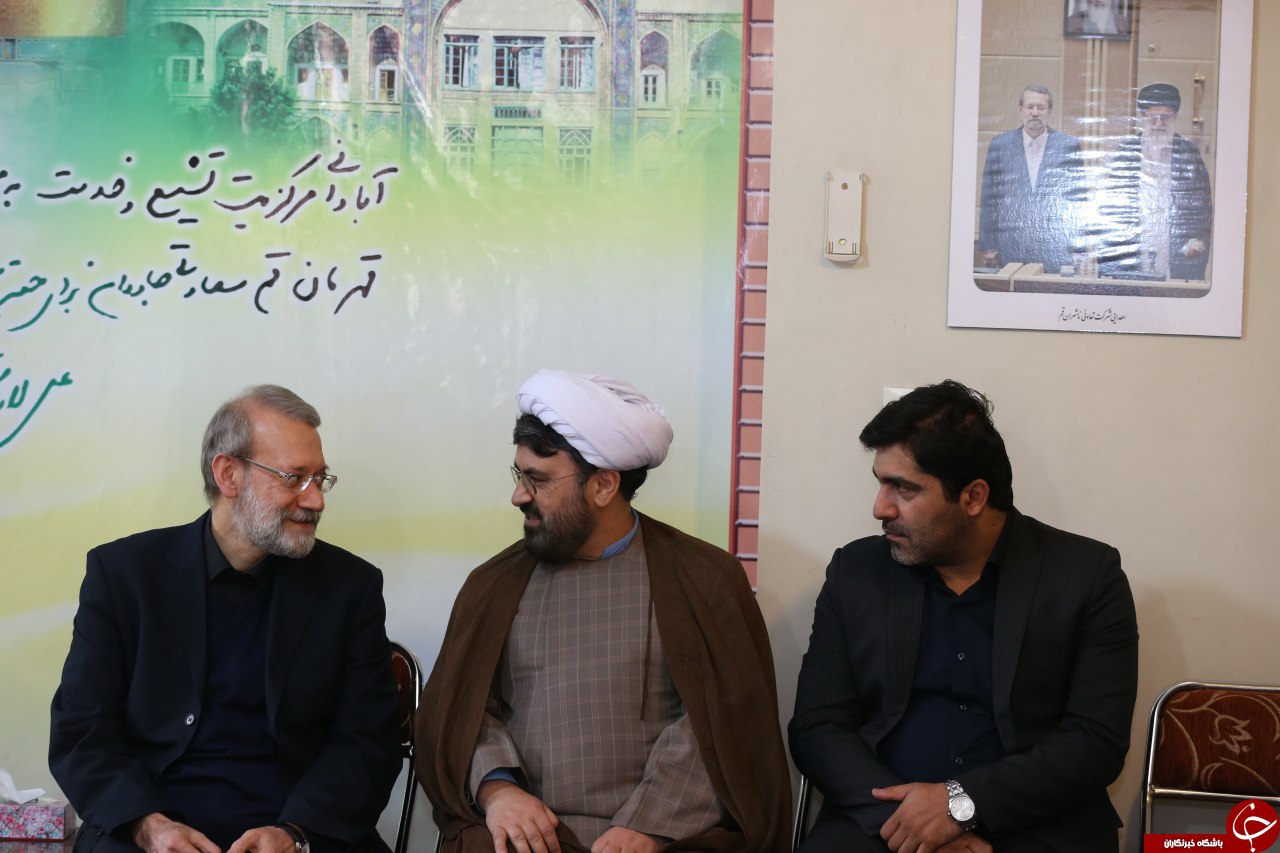 تاکید بر معرفی شخصیت آیت الله جوادی آملی