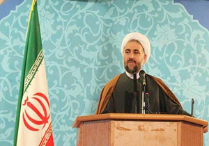 ۱۳ آبان نماد مبارزه با استکبار جهانی است