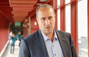 تاج: تخلفی مستند باشد با آن برخورد می کنیم
