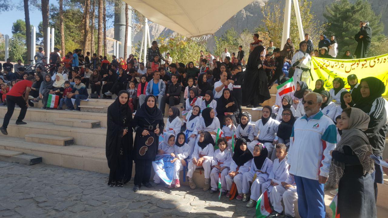 برگزاری همایش ورزشی در کرمان + تصاویر برگزاری همایش ورزشی در کرمان + تصاویر