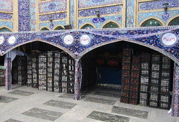پذیرایی مردم نهاوند از مسافران اربعین+ تصویر