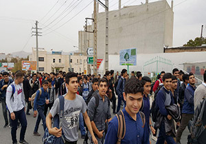 آغاز مراسم 13 آبان درمهاباد