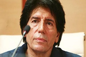 درگاهی به کسانی که به او رای داده اند، پاداش می‌دهد