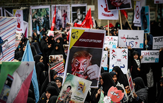مراسم بزرگداشت ۱۳ آبان در آران و بیدگل برگزار شد