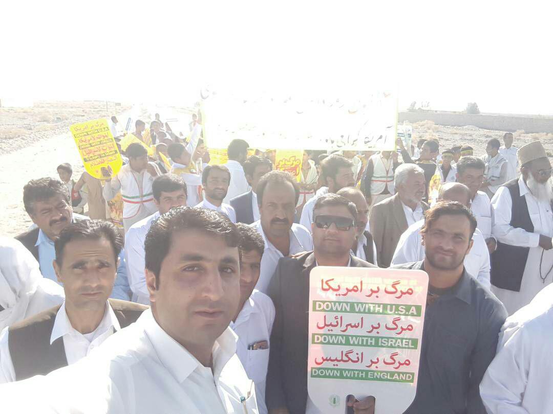 طنین &laquo;مرگ بر آمریکا&raquo; در آسمان سیستان وبلوچستان + تصاویر