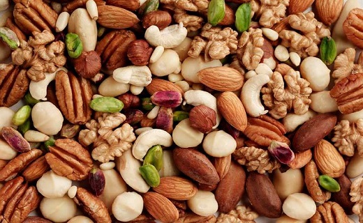 موثر&zwnj;ترین مواد غذایی برای زیبایی و تقویت هوش نوزادان/ اصول تربیتی کودکان از تولد تا هفت سالگی