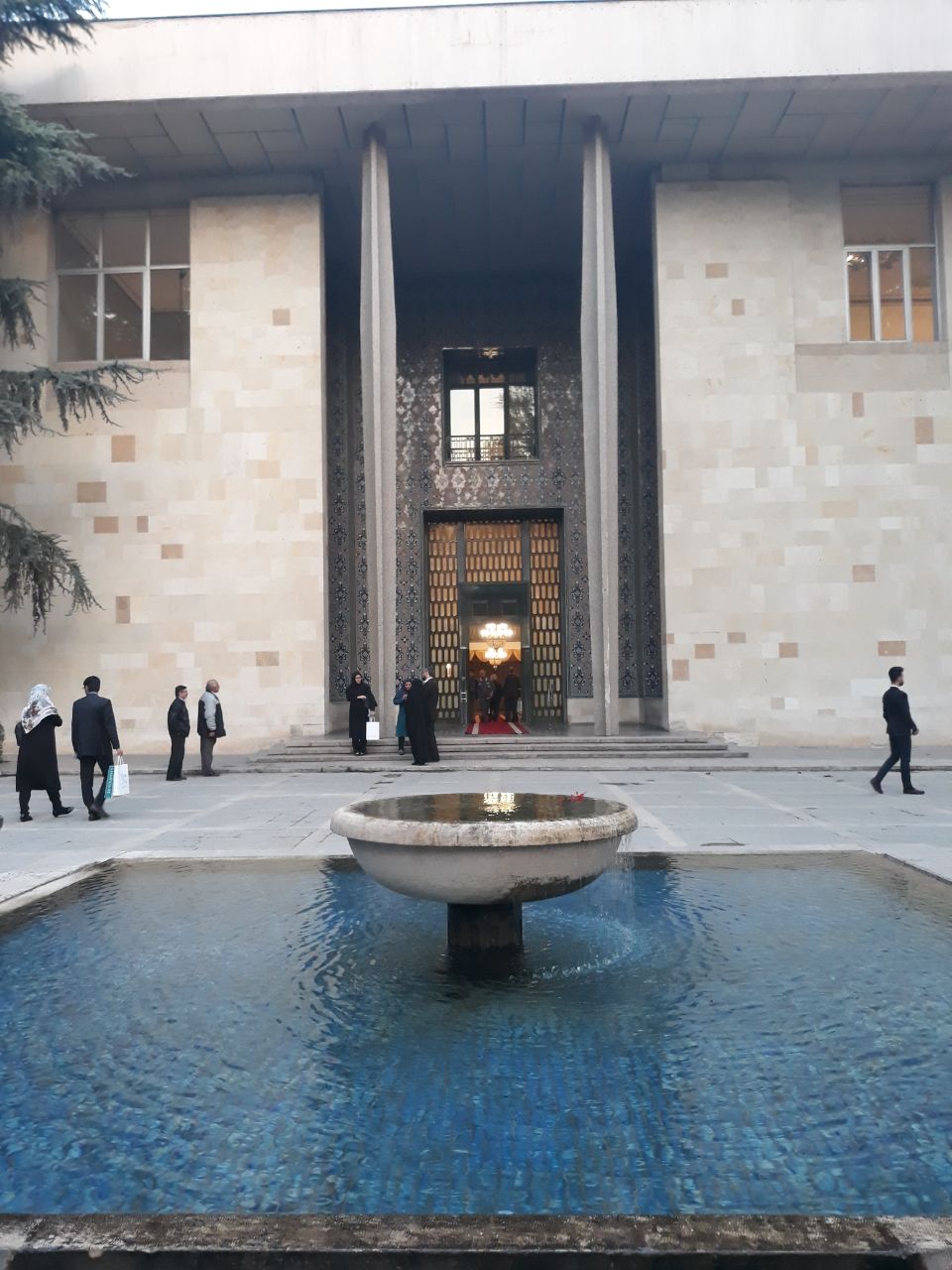 مرور تاریخ نمور نیاوران در یک نگاه