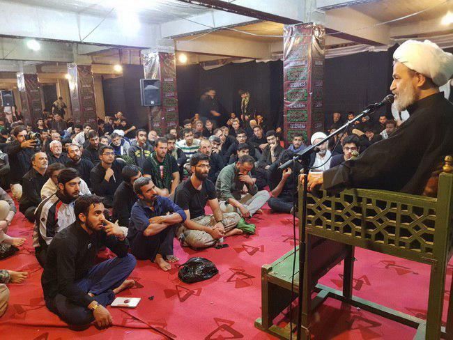 حضور شیعیان در حماسه اربعین عامل شکست داعش است