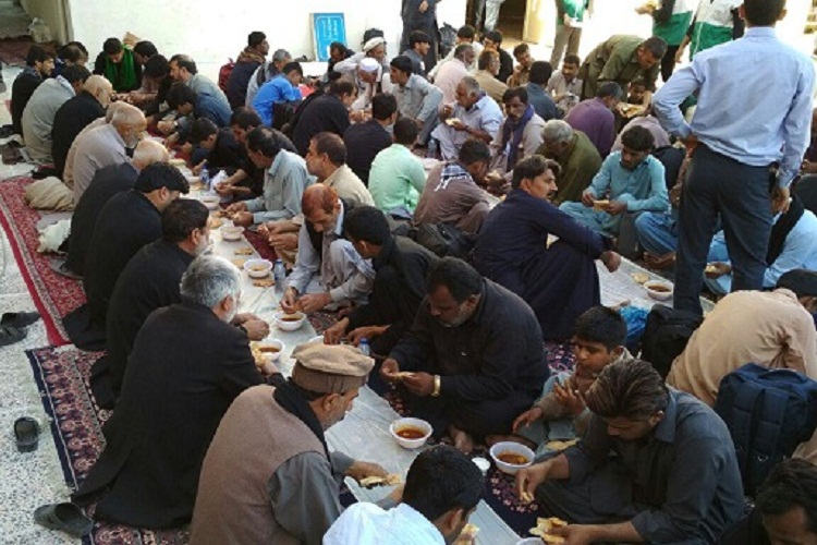ورود ۳۵۰۰ زائر پاکستانی به زائر سرای امام رضا (ع) زاهدان