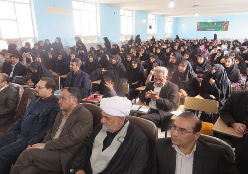 مدرسه بهترین مکان برای نهادینه کردن یک فرهنگ در جامعه است