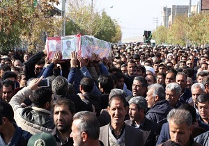 خاکسپاری پیکر مطهر شهید مهدی حسین زاده در نازک پلدشت