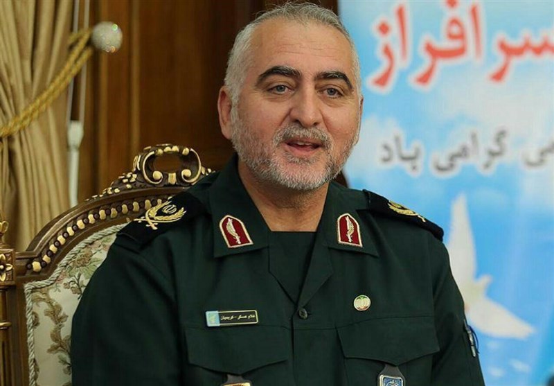 تهاجمات فرهنگی برای جوانان کشورمان خطری بزرگ است