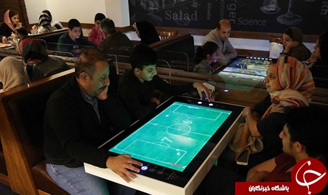 اولین رستوران رباتیک ایران