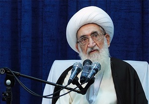 مسئولان فریب غرب و آمریکا را نخورند/ توصیه های رهبری جدی گرفته شود