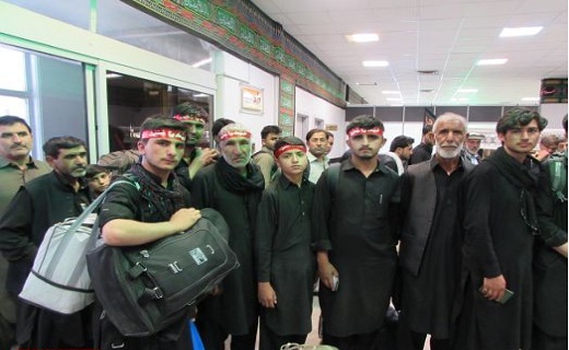وقتی عشق و علاقه به امام حسین(ع) رنگ و نژاد نمی&zwnj;شناسد/ حال و هوای زائران پاکستانی حسینی در شرقی ترین مرز کشور