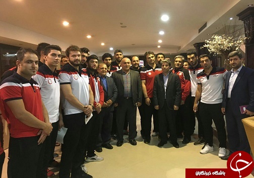 دیدار استاندار آذربایجان غربی با بازیکنان تیم والیبال شهرداری ارومیه