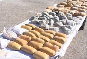 کشف محموله ۹۰۰ کیلوگرمی مواد مخدر در عملیات پلیس استان مرکزی